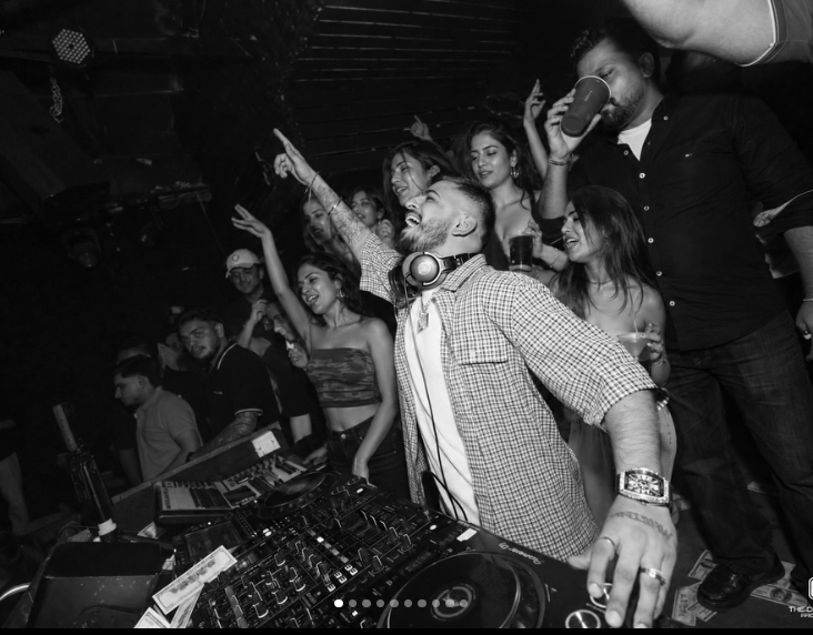 DJ ANISHW